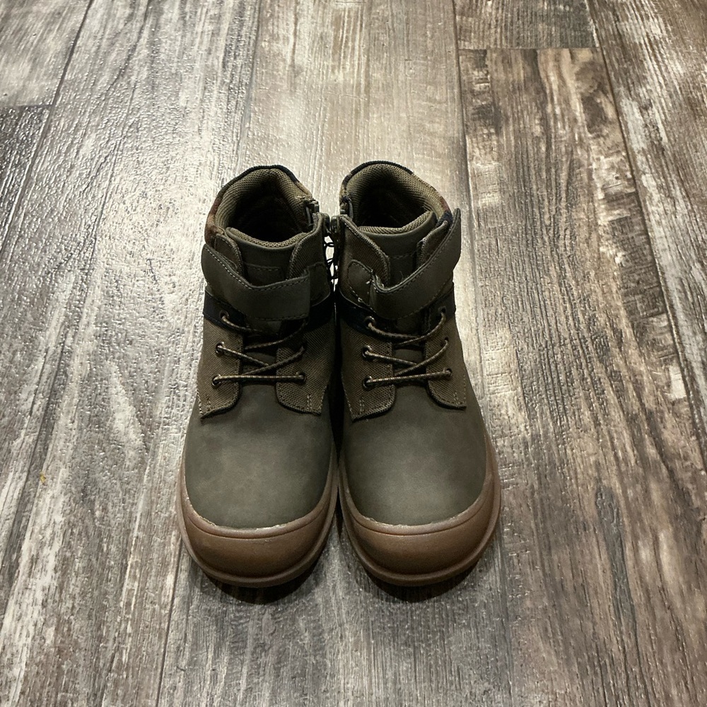 Jumping Beans Olive and Tan Kids Boots Size 11 - Picture 11 of 12